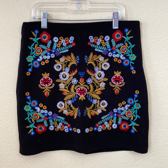 Shein Embroidered Skirt - Picture 1 of 6